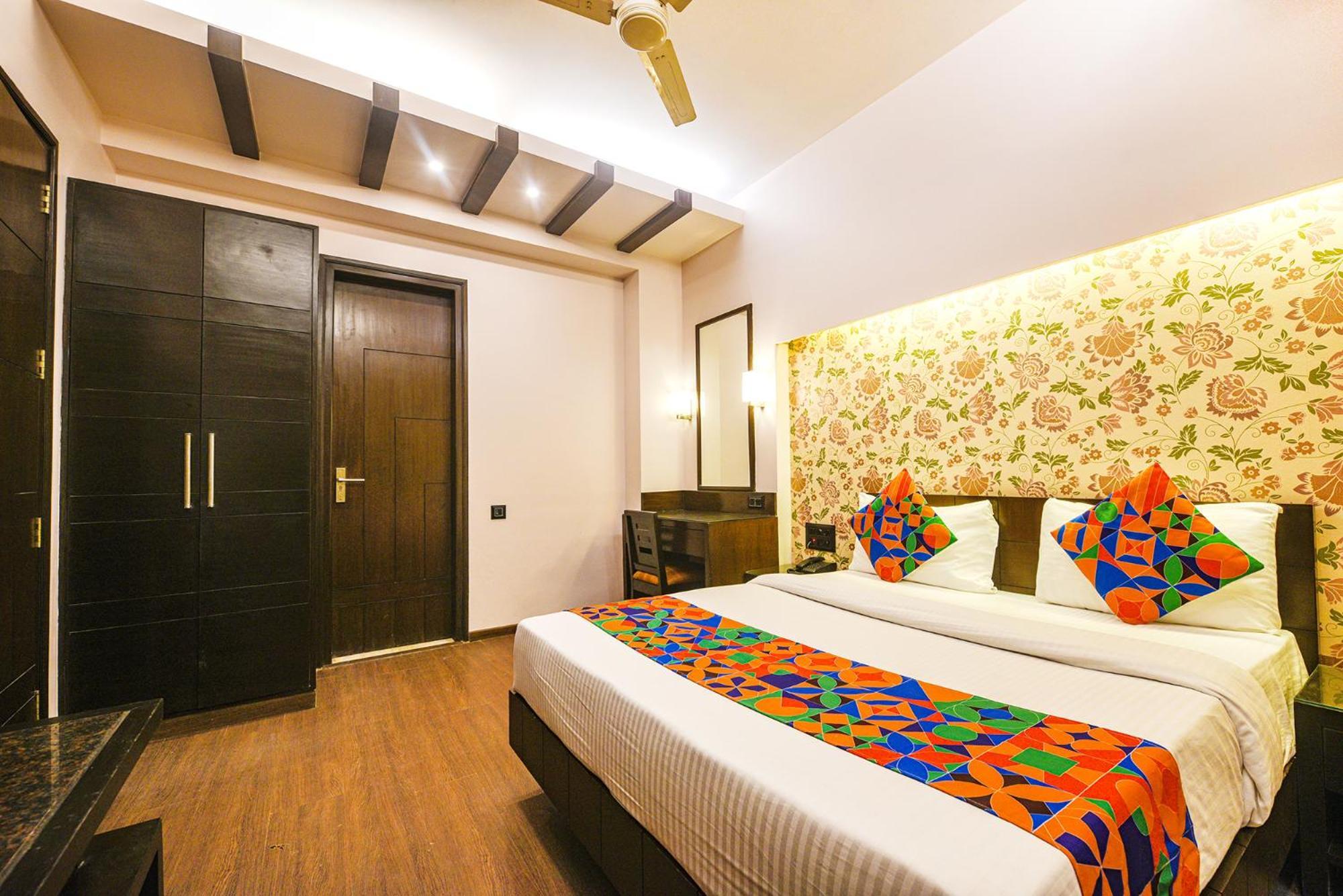 Fabhotel Aashraye Нью-Дели Экстерьер фото