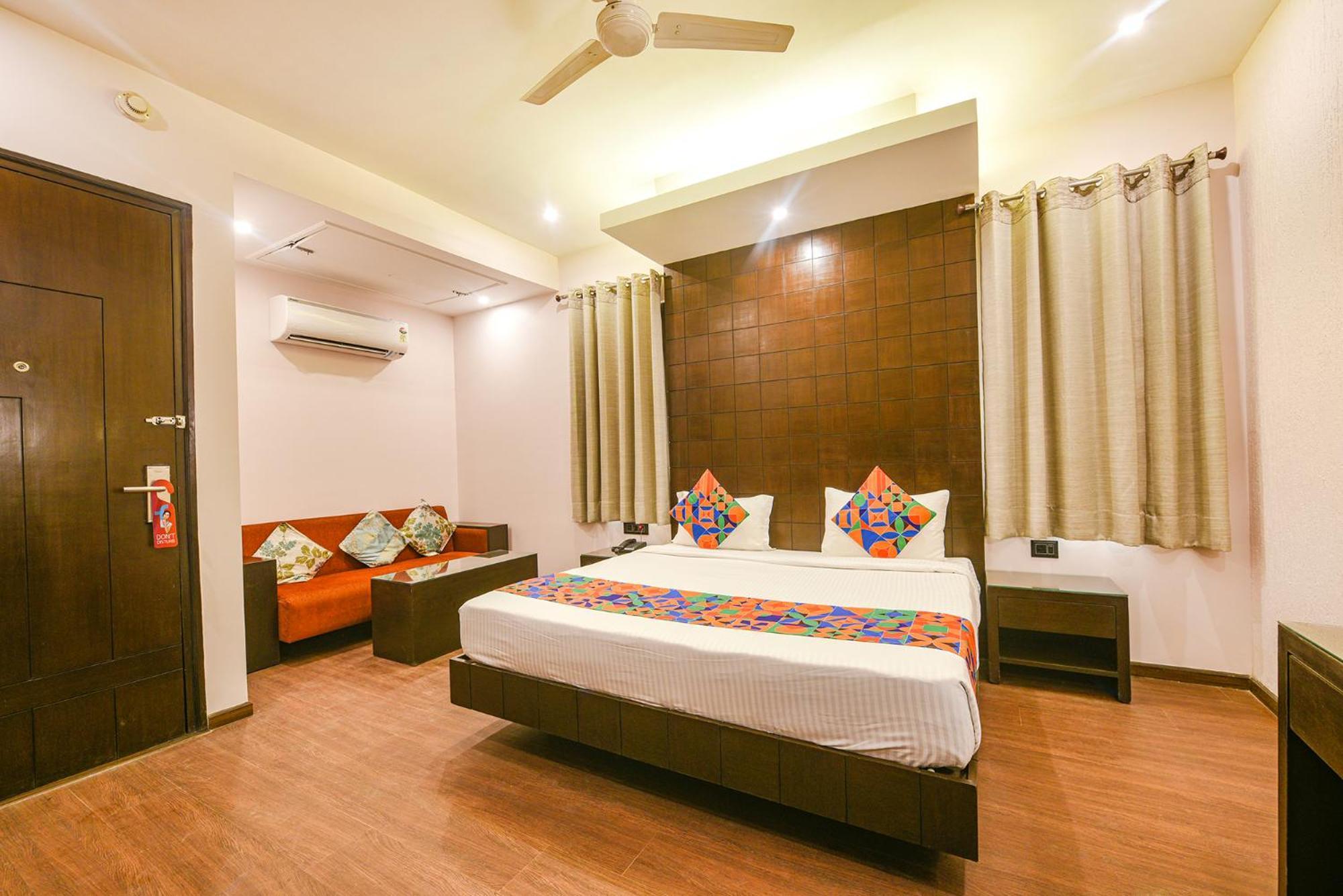 Fabhotel Aashraye Нью-Дели Экстерьер фото