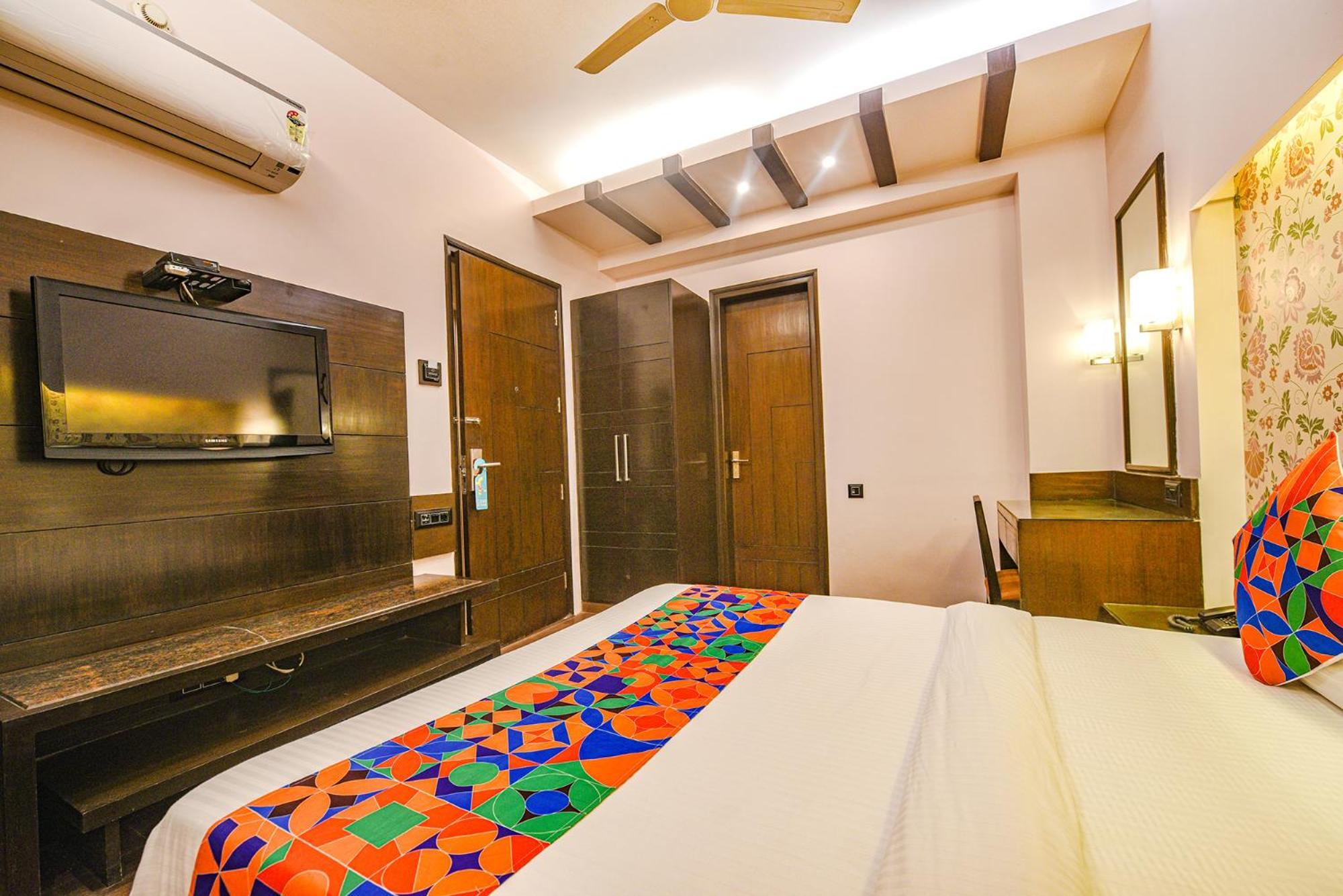 Fabhotel Aashraye Нью-Дели Экстерьер фото