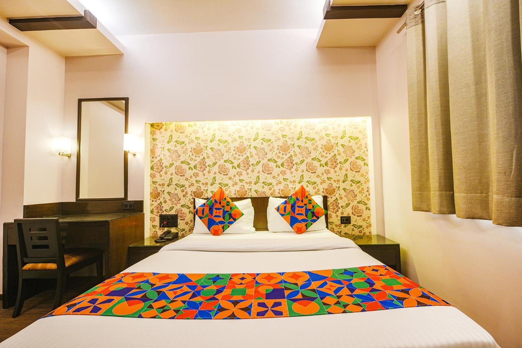 Fabhotel Aashraye Нью-Дели Экстерьер фото