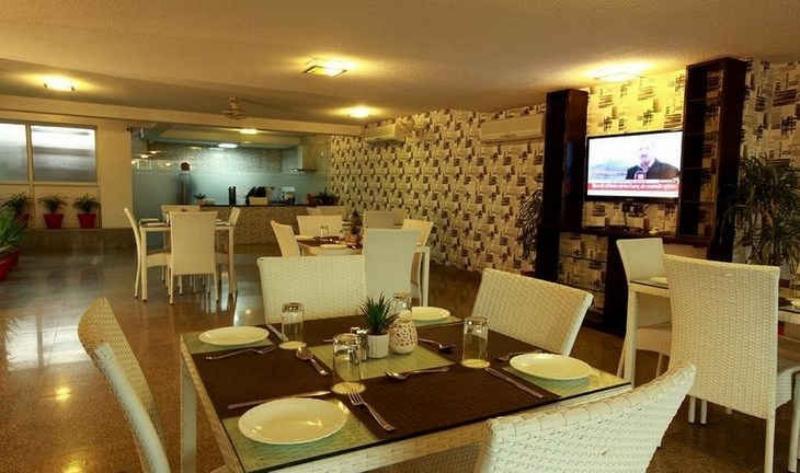 Fabhotel Aashraye Нью-Дели Экстерьер фото